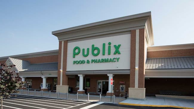 does publix pharmacy close for lunch