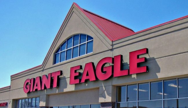 giant eagle liquor store hours